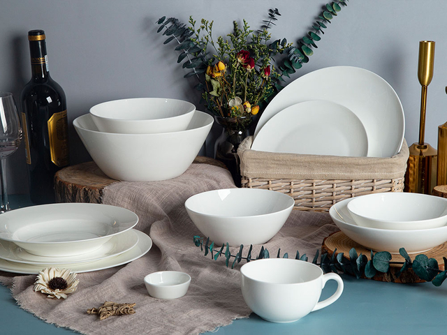 Juegos de vajilla White Basic New Bone China